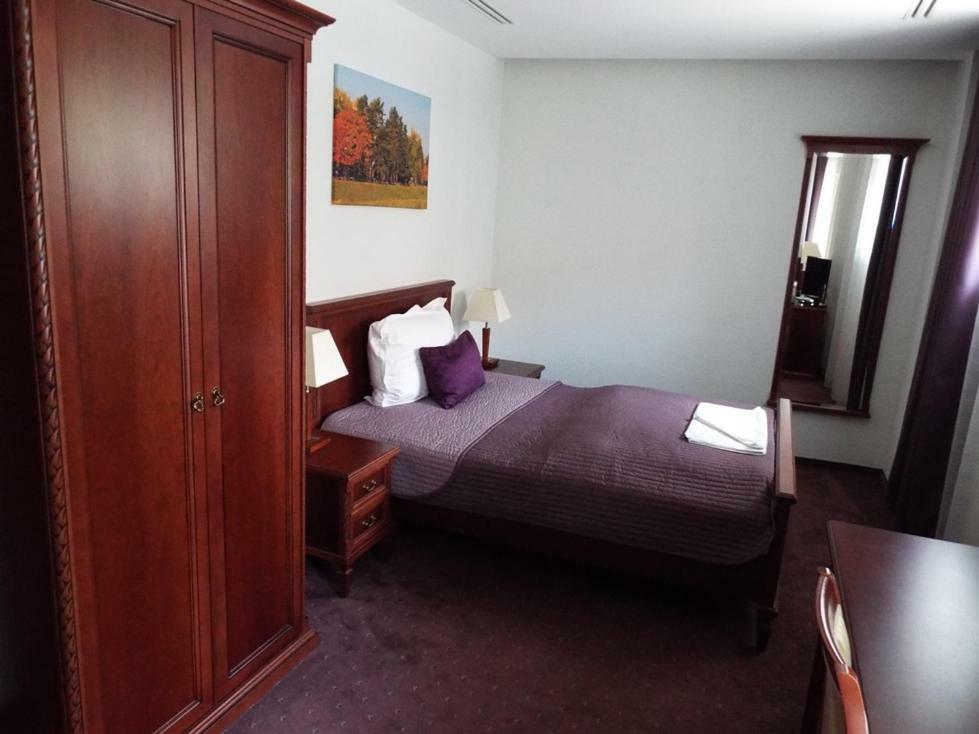 Hotel Park Avenue **** Piest'any Dış mekan fotoğraf