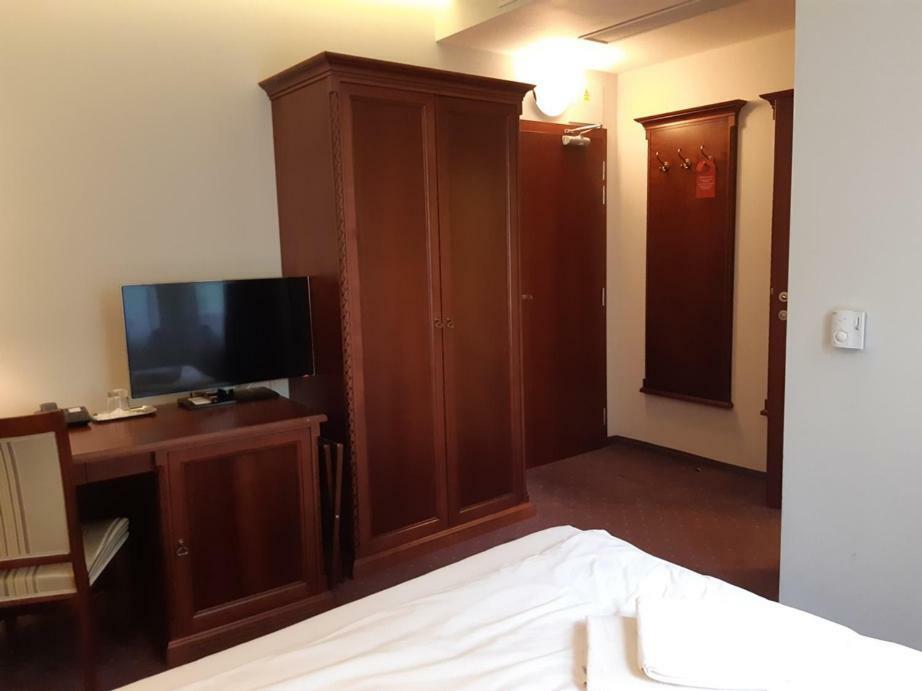 Hotel Park Avenue **** Piest'any Dış mekan fotoğraf