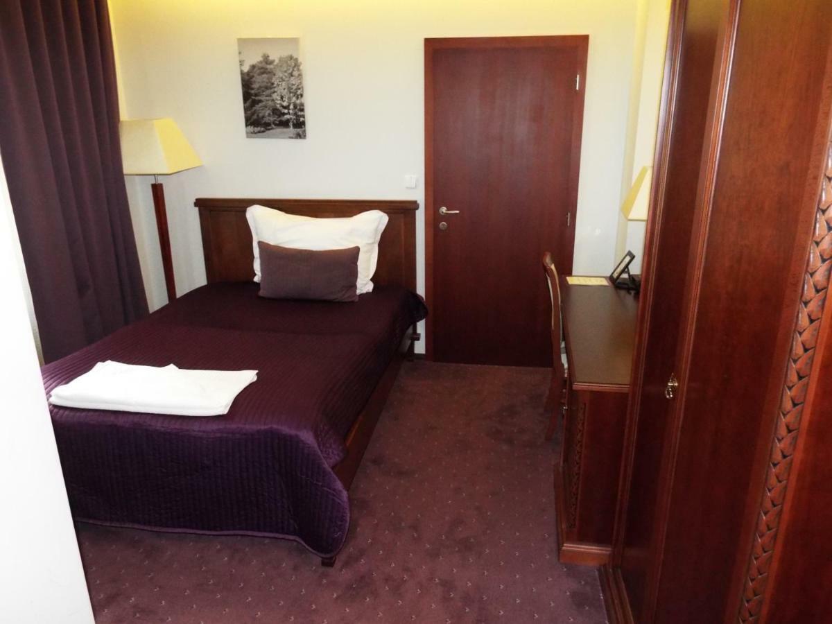 Hotel Park Avenue **** Piest'any Dış mekan fotoğraf